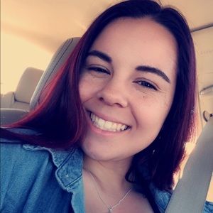Meet your Posher, Lexi